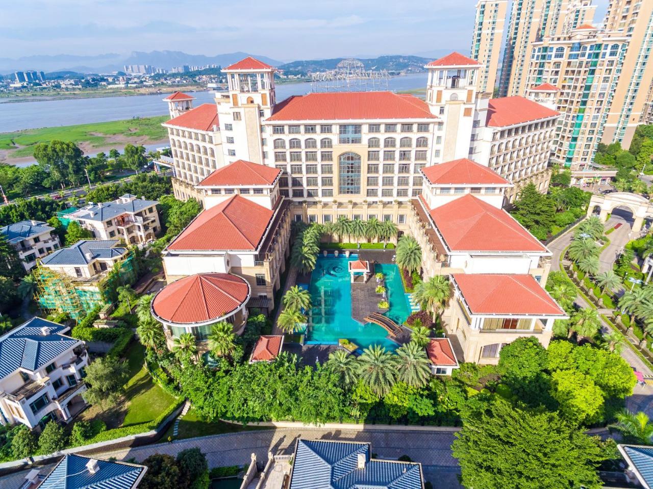 Howard Johnson Riverfront Plaza Fuzhou Fuzhou  Exterior photo