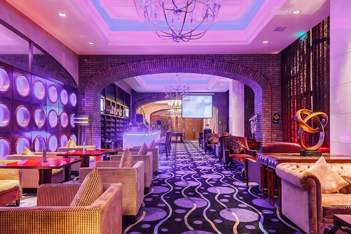 Howard Johnson Riverfront Plaza Fuzhou Fuzhou  Exterior photo